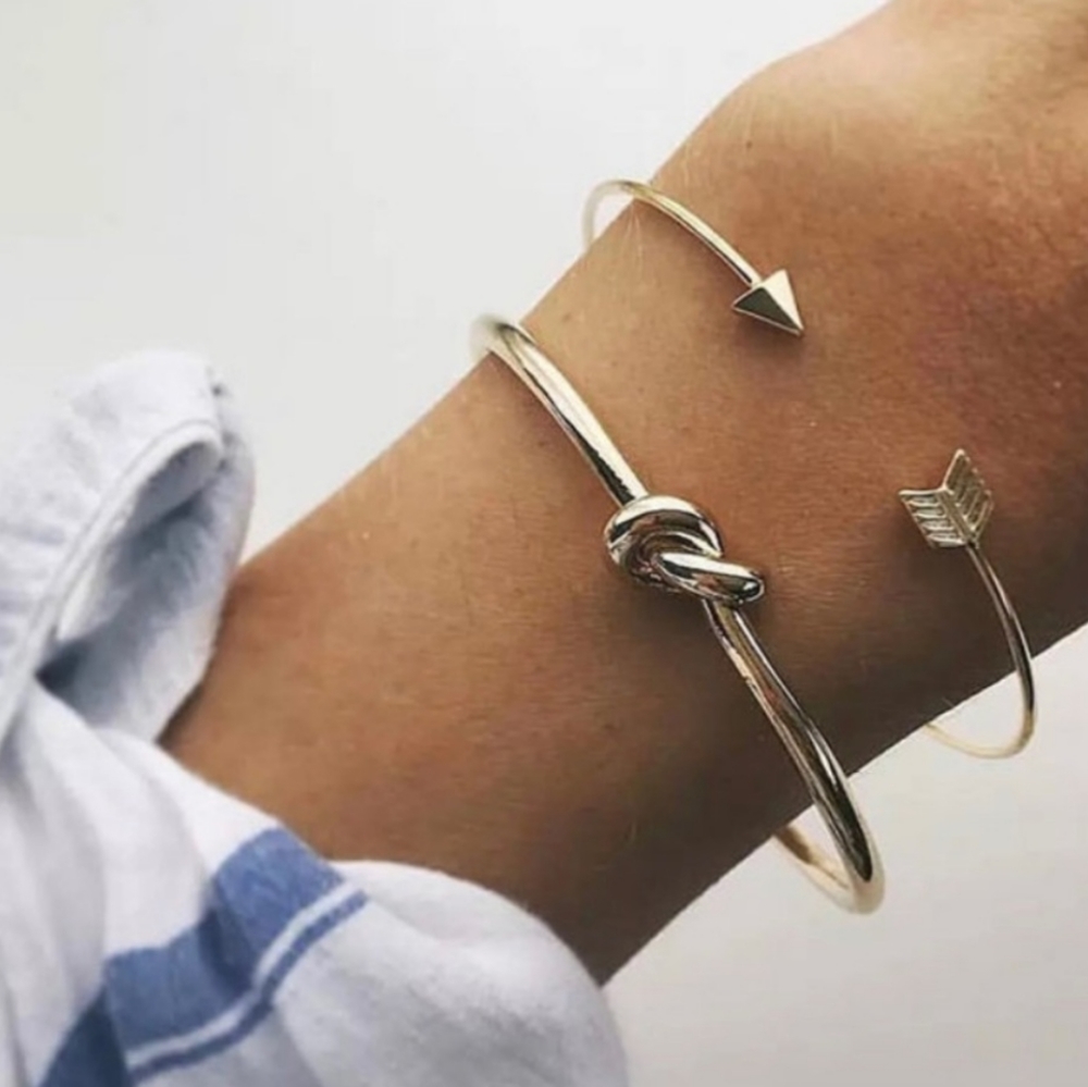 Knot & Arrow Bracelet Set